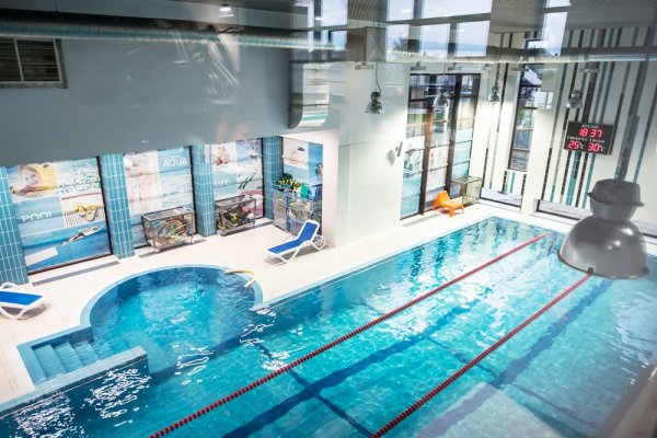 Fitness One Мелоди. Бассейн