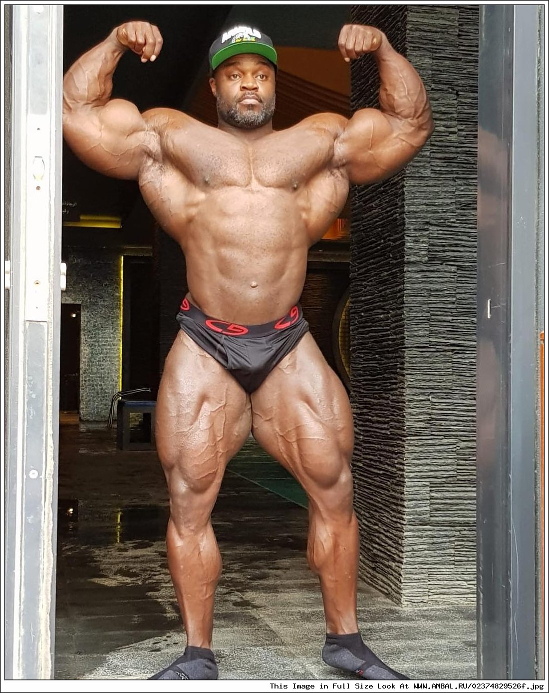 Брэндон Карри (Brandon Curry), Арнольд Классик 2019 года, фотографии, биография, соревнования, бодибилдинг