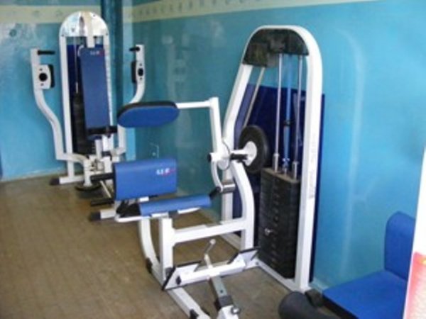 Спортклуб Владимира Никифорова (персональные тренировки в СПб). Тренажерный зал