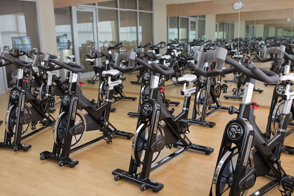 Orange Fitness — Нижнекамск. Кардио-зона