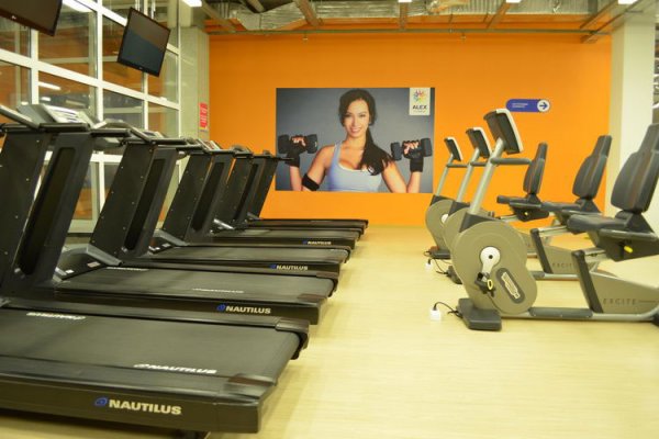 Alex Fitness — ГУМ. Кардиозона