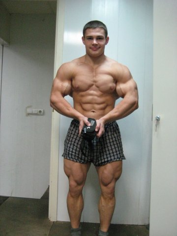 Алексей Лесуков гинекомастия