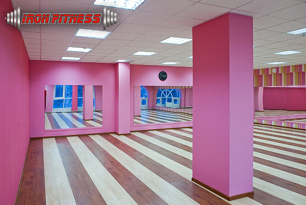 Iron Fitness — Долгопрудный. Зал групповых программ