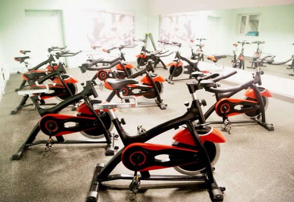 Fitness House на Пражской. Зал сайкла