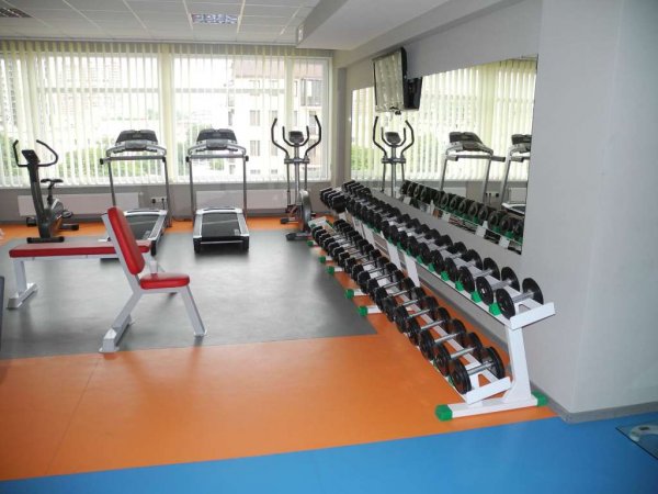 Respect Fit на Космической. Тренажерный зал