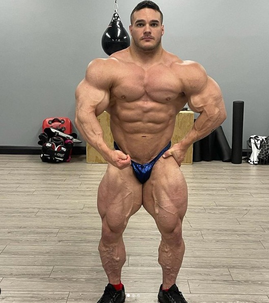 Nick gvarmia
