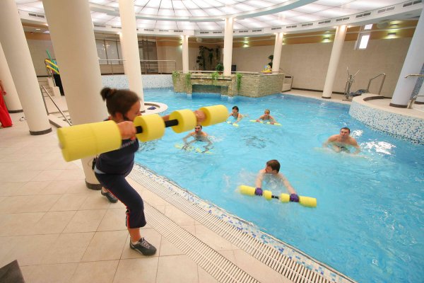 Wellness Club. Экомедсервис. Аквааэробика
