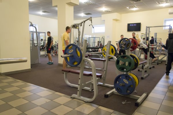 Тренажерный зал Pulse Gym на ХТЗ. Тренажерный зал