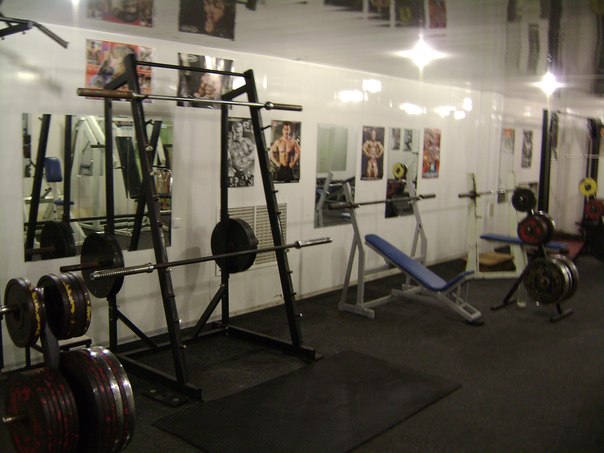 Тренажерный зал Bunker GYM. Тренажерный зал