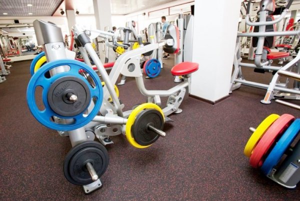 Фитнес центр Sta-FIt GYM. Тренажерный зал