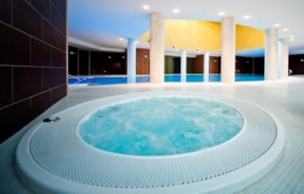 Велнес-клуб EVO Wellness Club. Джакузи