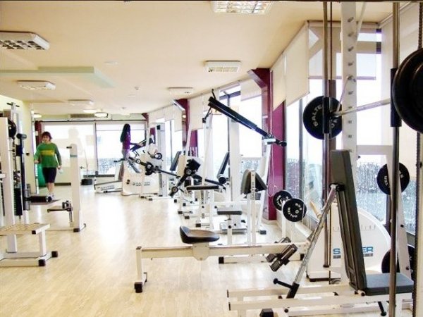 Тренажерный зал Sport Garage. Тренажерный зал
