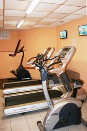 MaxFit - Новогиреево. Кардиозона