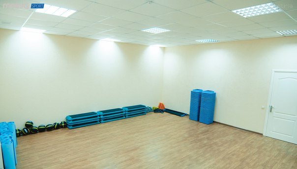 Спортивный клуб "Глобус Sport". Зал групповых программ