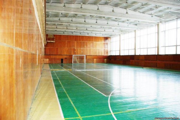 Спорткомплекс Авангард. Спортзал для футбола