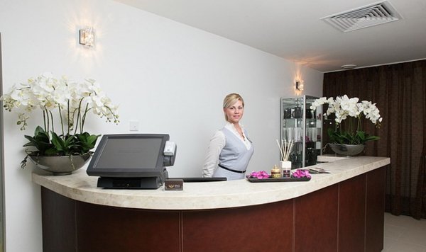 Велнес-клуб EVO Wellness Club. Ресепшен