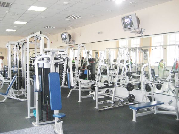 Фитнес-центр N-Fitness. Тренажерный зал