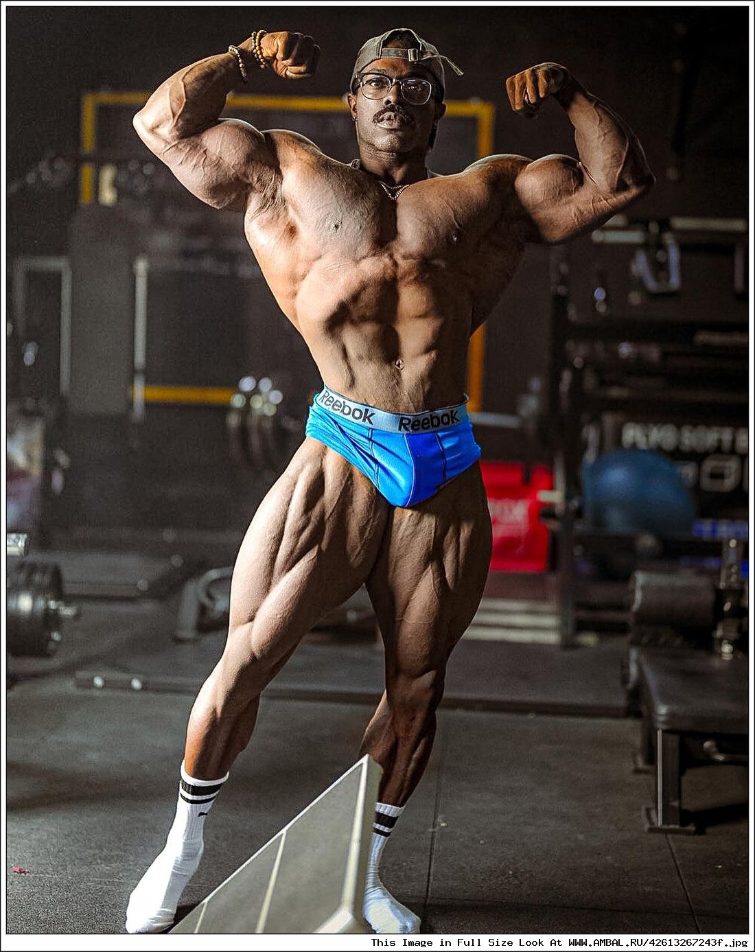 Chris Bumstead РЅРѕРіРё