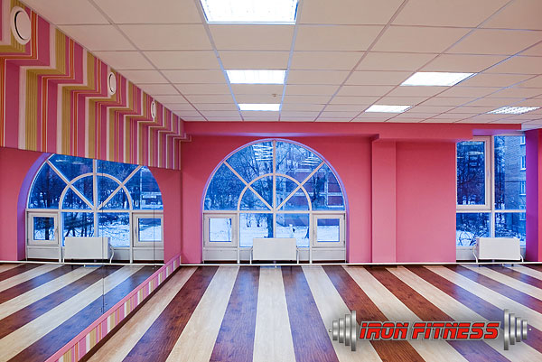 Iron Fitness — Долгопрудный. Зал групповых программ