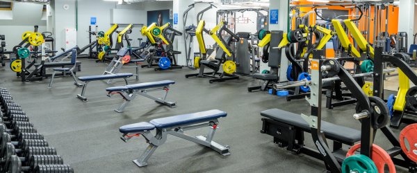 Alex Fitness — Парк Красногорск. Тренажерный зал