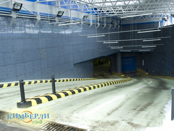 Кимберли Лэнд / Kimberly Land. Парковка