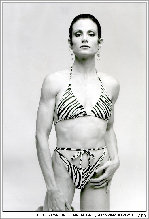 Лиза Лайон (Lisa Lyon) .