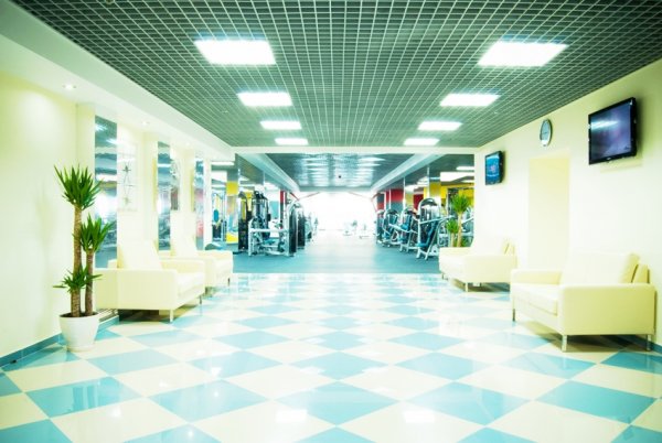 СпортЛэнд — Дарница. Холл