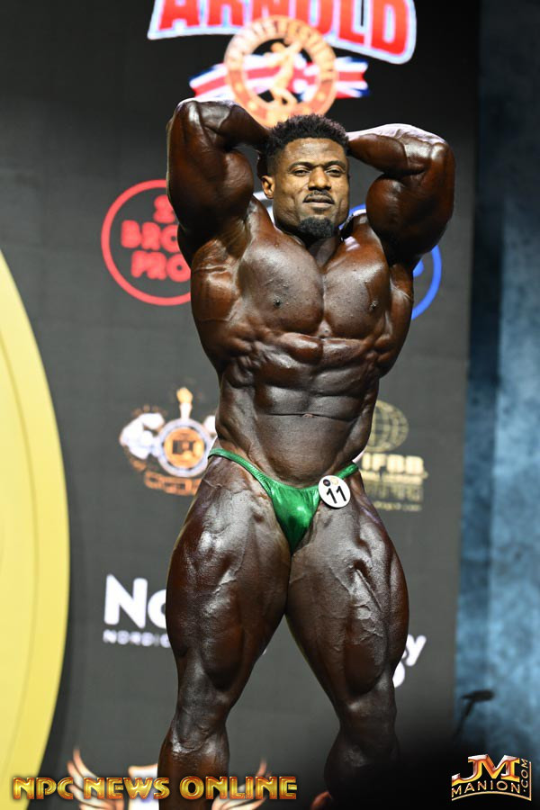 Andrew Jacked бодибилдер