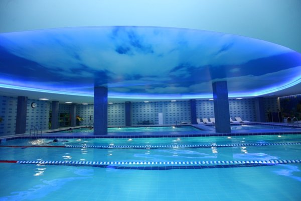 Fitness House Prestige на Хошимина. Бассейн
