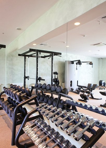 Велнес-клуб EVO Wellness Club. Гантельный ряд