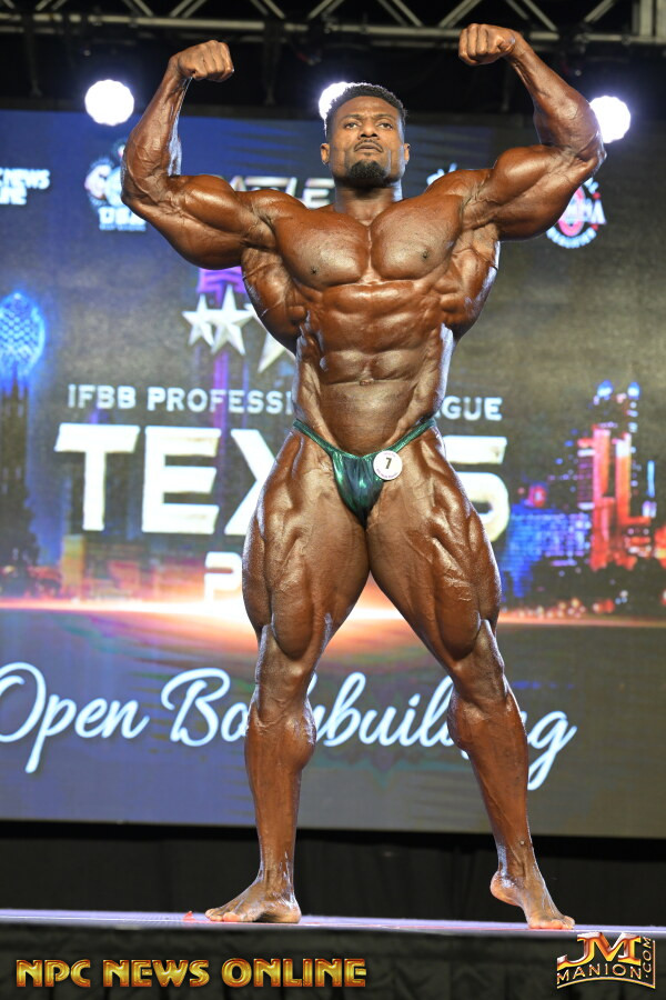 Andrew Jacked бодибилдер