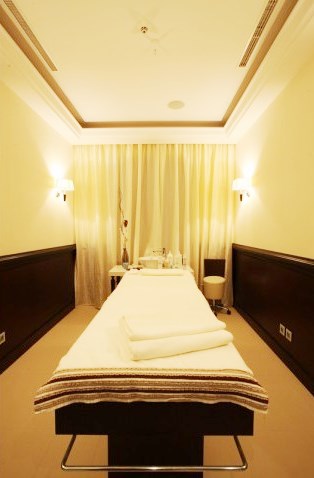 Фитнес-центр Princess Spa. Массажный кабинет