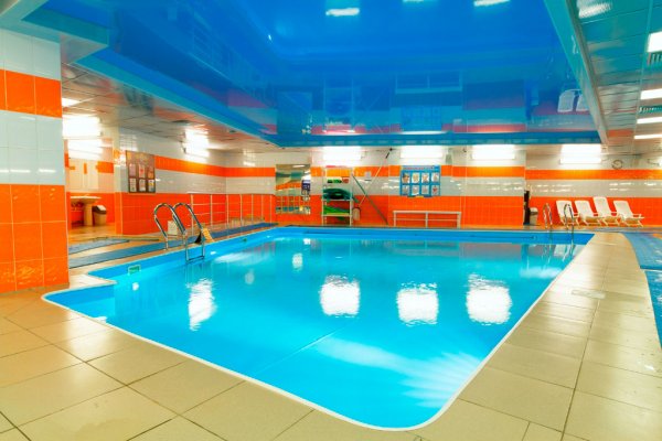 Fitness House на пр. Культуры. Бассейн