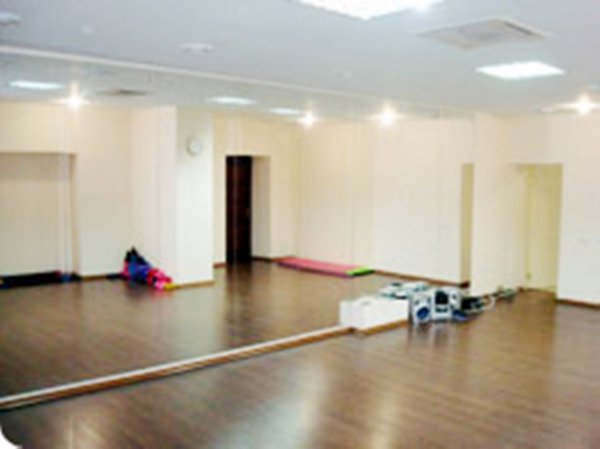 Фитнес-центр Geut Gym. Зал групповых программ