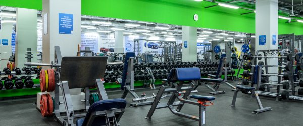 Alex Fitness — КомсоМолл. Тренажерный зал