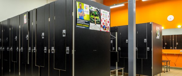 Alex Fitness — Ушинского. Раздевалка