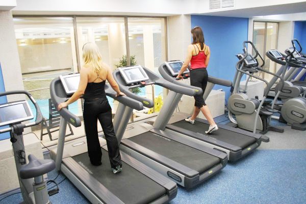 Wellness Club. Экомедсервис. Тренажерный зал. Кардиозона