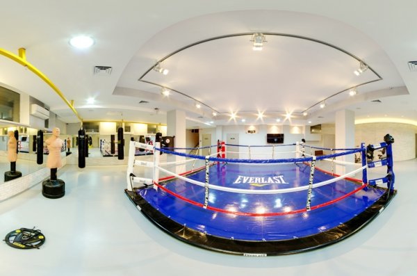 Фитнес-клуб Maxim F. Зал боевых искусств