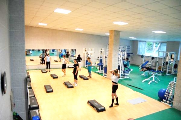 Спортивный клуб Гурт. Зал групповых программ