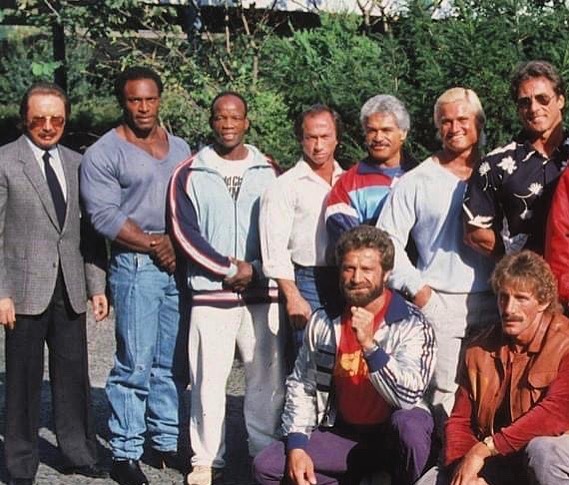 Ли Хейни (Lee Haney), Альберт Беклес (Albert Beckles), Джеймс Губэр (James Gaubert), Эд Корни (Ed Corney), Том Платц (Tom Platz), Фрэнк Зейн (Frank Zane), Юсуп Вилькош (Jusup Wilkosz). Альберт Беклес, Джеймс Губэр, Эд Корни, Том Платц, Френк Зейн, Юсуп Вилькош