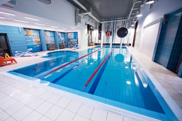 Fitness One Мелоди. Бассейн