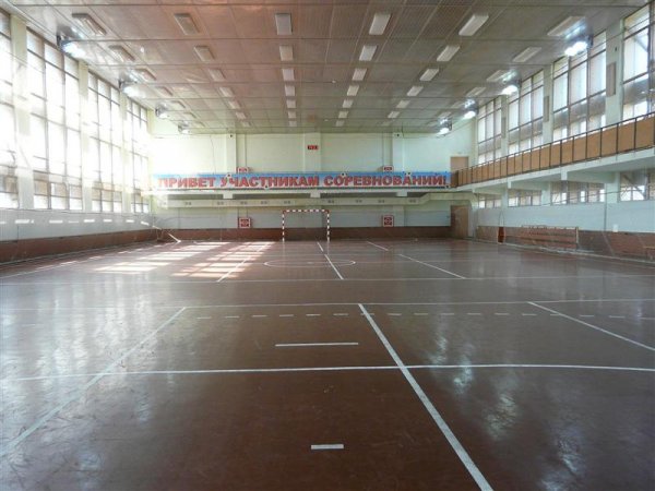 Красный Октябрь. Большой зал 42х24 м