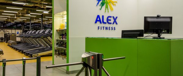 Alex Fitness — Ушинского. Ресепшен