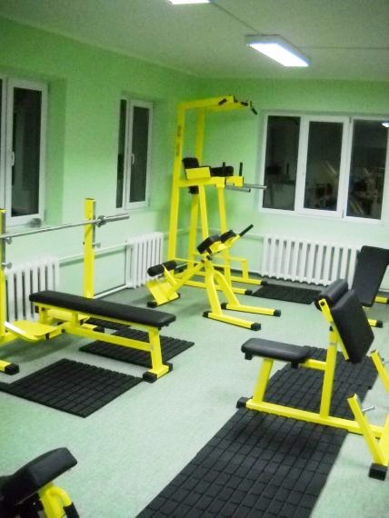 Спортклуб Рельеф. Тренажерный зал