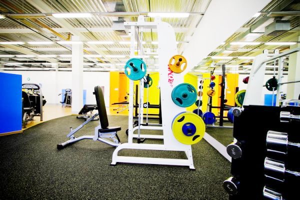 Alex Fitness — Ветеранов. Тренажерный зал