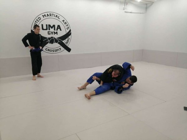 Академия борьбы UMA Gym