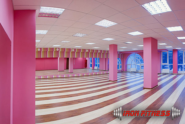 Iron Fitness — Долгопрудный. Зал групповых программ