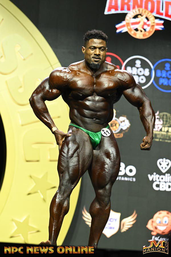 Andrew Jacked бодибилдер