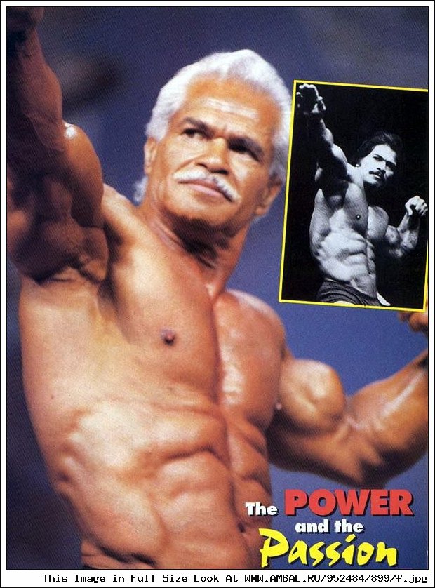 Ed Corney posing