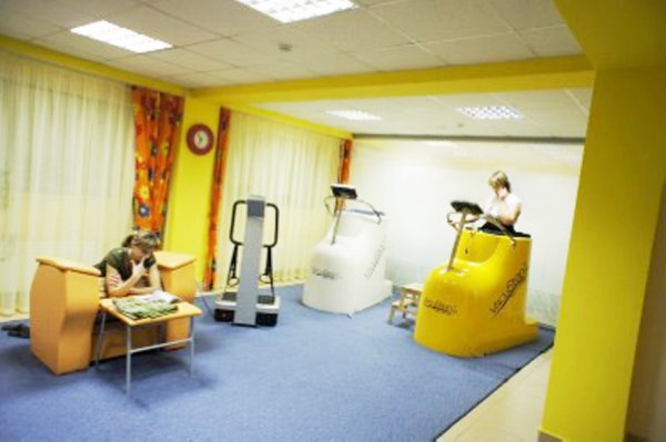 Силуэт wellness-студия. Вакуумный тренажер